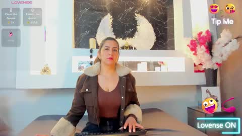 Cinthya  online show from September 10, 11:43 am