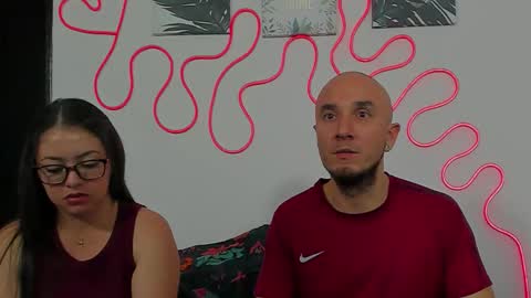 Snapshot of cintya_n_roger chatting on February 23, 4:54 am Cintya Roger online show from February 23, 4:54 am