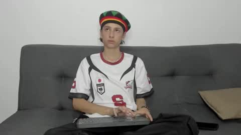 cirosky_elchicopolla online show from December 3, 3:47 am