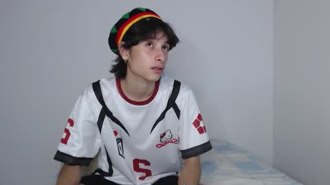 cirosky_elchicopolla online show from February 11, 3:55 am