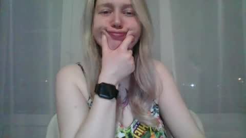 Snapshot of citrusblissss chatting on March 10, 2:16 pm citrusblissss online show from March 10, 2:16 pm