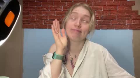 Snapshot of citrusblissss chatting on October 1, 2:45 pm citrusblissss online show from October 1, 2:45 pm