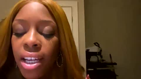 citygirlken online show from November 10, 6:45 am