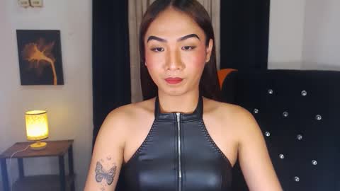 Snapshot of cjhotfucker chatting on March 7, 8:00 pm CJ online show from March 7, 8:00 pm