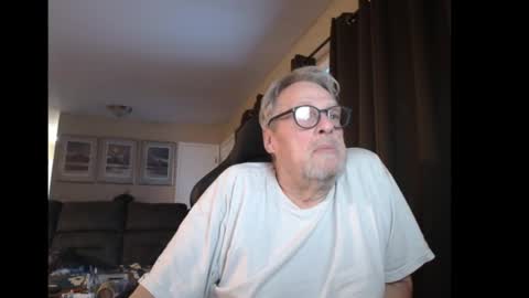 cjscout online show from December 3, 7:00 pm