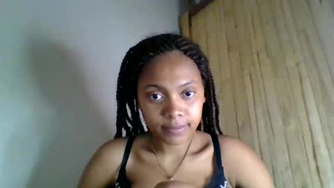 Snapshot of ckamilla45 chatting on October 3, 4:09 am ckamilla45 online show from October 3, 4:09 am