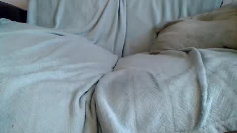 Snapshot of ckb54 chatting on December 14, 12:01 pm Ckb54 old online show from December 14, 12:01 pm