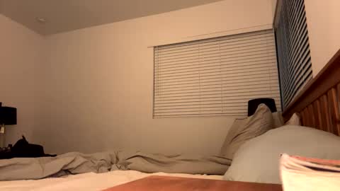 Snapshot of ckeefer96 chatting on December 10, 5:17 am ckeefer96 online show from December 10, 5:17 am