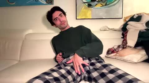 Snapshot of ckeefer96 chatting on February 24, 12:41 am ckeefer96 online show from February 24, 12:41 am