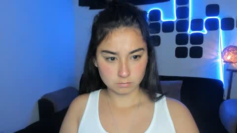 Snapshot of claiok chatting on January 4, 3:29 am claiok online show from January 4, 3:29 am