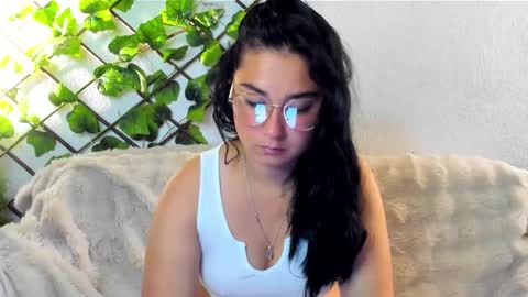 Snapshot of claiok chatting on October 1, 1:22 am claiok online show from October 1, 1:22 am