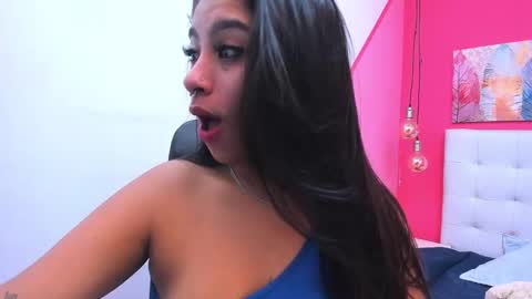 Snapshot of claire_aristizabal chatting on January 21, 4:10 am claire aristizabal online show from January 21, 4:10 am