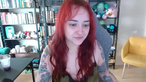 Claire online show from April 17, 9:40 pm