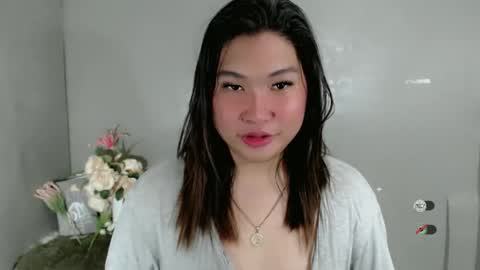 Snapshot of clairewntr_ chatting on February 11, 8:20 pm CLAIRE online show from February 11, 8:20 pm