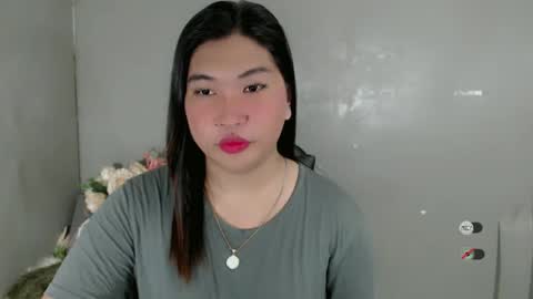 Snapshot of clairewntr_ chatting on March 3, 3:30 am CLAIRE online show from March 3, 3:30 am