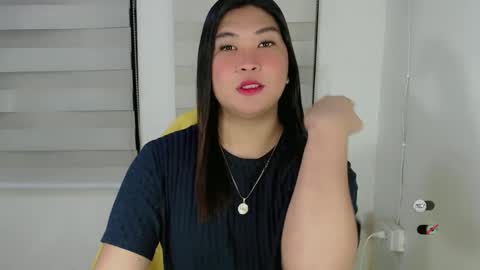 Snapshot of clairewntr_ chatting on March 10, 2:48 pm CLAIRE online show from March 10, 2:48 pm