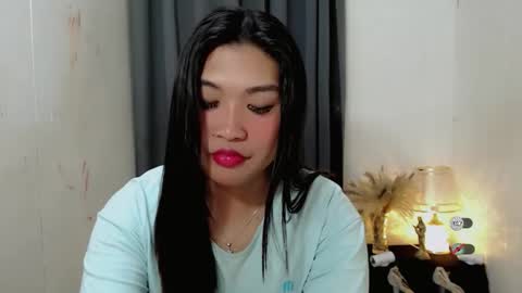 Snapshot of clairewntr_ chatting on September 14, 6:07 pm CLAIRE online show from September 14, 6:07 pm