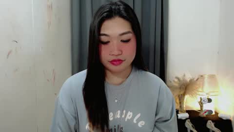 Snapshot of clairewntr_ chatting on September 18, 4:20 pm CLAIRE online show from September 18, 4:20 pm