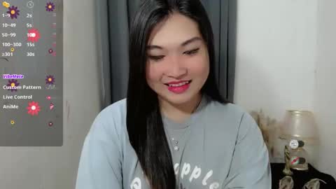 Snapshot of clairewntr_ chatting on October 10, 4:44 am CLAIRE online show from October 10, 4:44 am