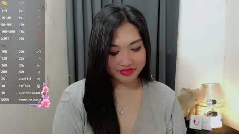 Snapshot of clairewntr_ chatting on December 14, 4:56 pm CLAIRE online show from December 14, 4:56 pm