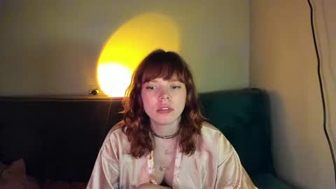 Snapshot of clancyosbourne chatting on December 16, 9:31 pm Clancy online show from December 16, 9:31 pm