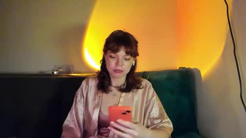Snapshot of clancyosbourne chatting on December 17, 9:38 pm Clancy online show from December 17, 9:38 pm