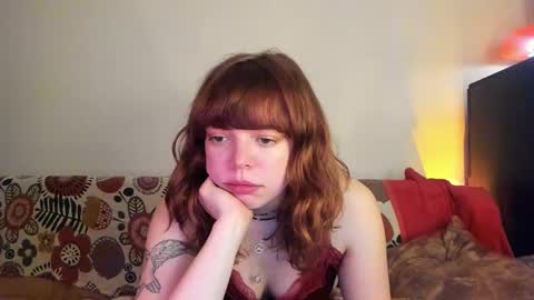 Snapshot of clancyosbourne chatting on January 2, 8:02 pm Clancy online show from January 2, 8:02 pm
