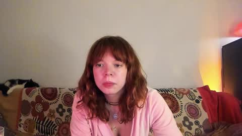 Snapshot of clancyosbourne chatting on January 7, 11:14 pm Clancy online show from January 7, 11:14 pm