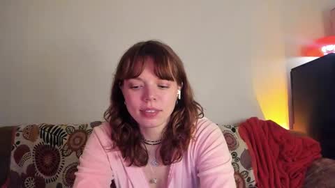 Snapshot of clancyosbourne chatting on January 13, 12:51 am Clancy online show from January 13, 12:51 am