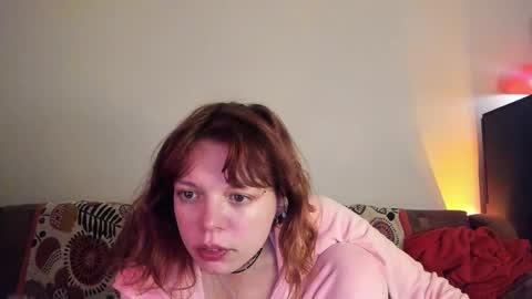 Snapshot of clancyosbourne chatting on January 14, 1:04 am Clancy online show from January 14, 1:04 am