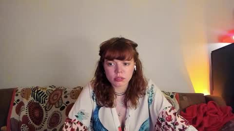 Snapshot of clancyosbourne chatting on January 14, 8:37 pm Clancy online show from January 14, 8:37 pm