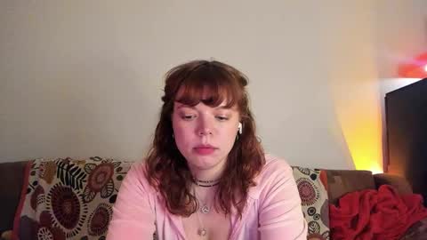 Snapshot of clancyosbourne chatting on January 14, 11:48 pm Clancy online show from January 14, 11:48 pm