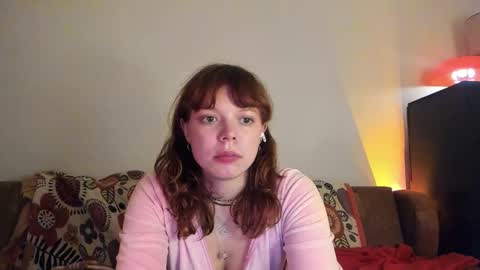 Snapshot of clancyosbourne chatting on January 19, 7:58 pm Clancy online show from January 19, 7:58 pm