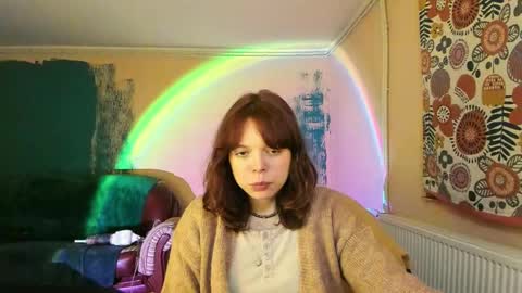 Snapshot of clancyosbourne chatting on February 6, 9:06 pm Clancy online show from February 6, 9:06 pm