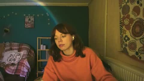 Snapshot of clancyosbourne chatting on February 17, 9:19 pm Clancy online show from February 17, 9:19 pm