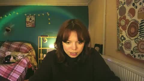 Snapshot of clancyosbourne chatting on February 28, 12:10 am Clancy online show from February 28, 12:10 am