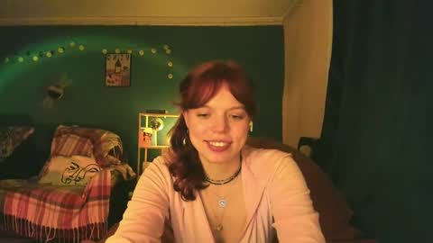 Snapshot of clancyosbourne chatting on March 8, 12:00 am Clancy online show from March 8, 12:00 am