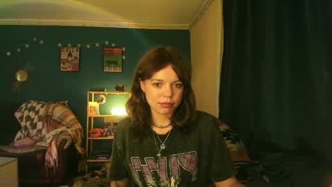 Snapshot of clancyosbourne chatting on September 19, 6:19 pm Clancy online show from September 19, 6:19 pm
