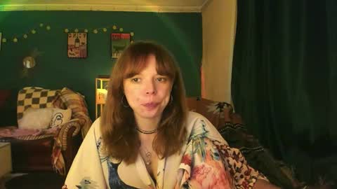 Snapshot of clancyosbourne chatting on September 24, 7:28 pm Clancy online show from September 24, 7:28 pm