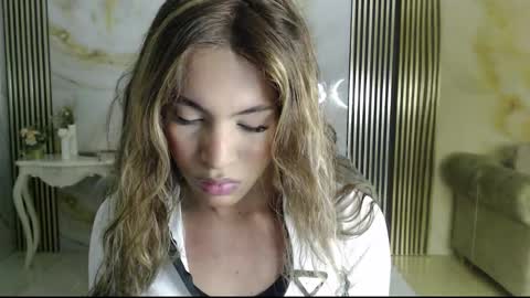 Clara  online show from September 10, 8:31 pm