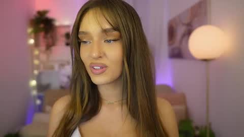 Clara smile online show from February 18, 7:21 pm