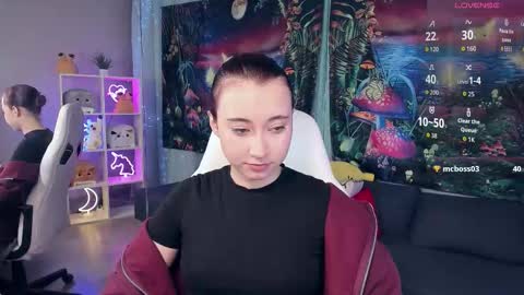 clarabenson online show from September 12, 9:04 pm