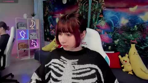 clarabenson online show from November 5, 6:41 pm