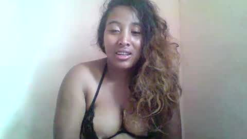 Snapshot of clarah0123 chatting on March 10, 12:15 pm Clarah0123 online show from March 10, 12:15 pm