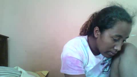 Clarah0123 online show from October 21, 11:11 am