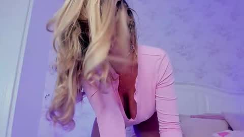 ClaraHazel online show from October 16, 6:03 am