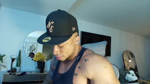 clark_strong online show from January 27, 8:39 pm