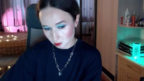 classyinna online show from December 23, 8:34 am