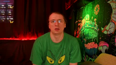 Snapshot of claudia_and_elon chatting on December 12, 12:27 am Claudia Cyberfox and Elon online show from December 12, 12:27 am