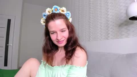 Snapshot of clearangel chatting on March 10, 5:18 pm clearangel online show from March 10, 5:18 pm